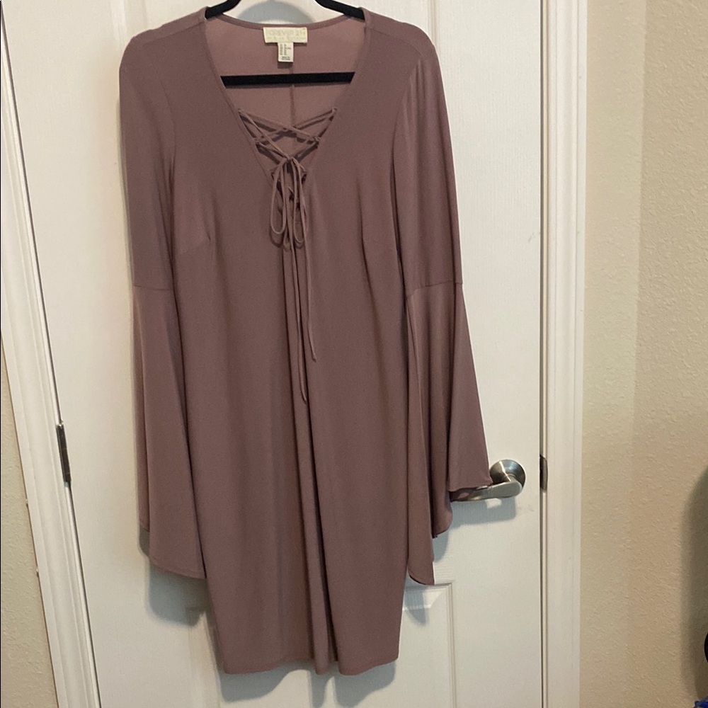 Forever 21 Mauve Bell Sleeve Scoop Neck Dress